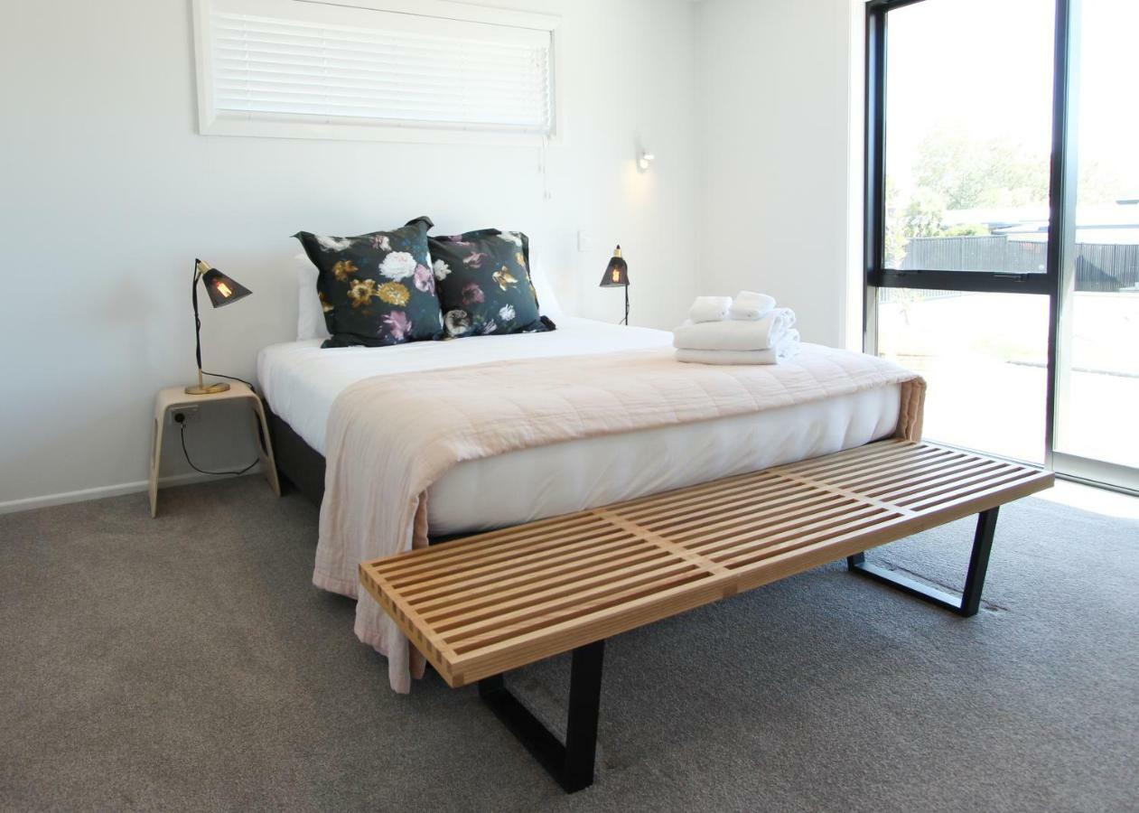 2 - Handsome And Sunkissed On The Doorstep To Wanaka Exterior photo